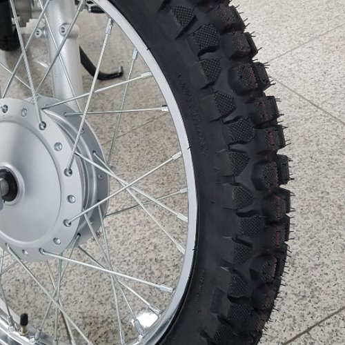 [해외]CG125 3.00-18 깍두기 타이어